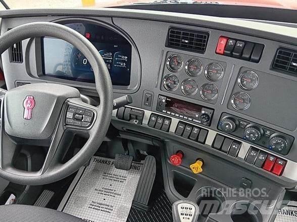 Kenworth T880 Prime Movers