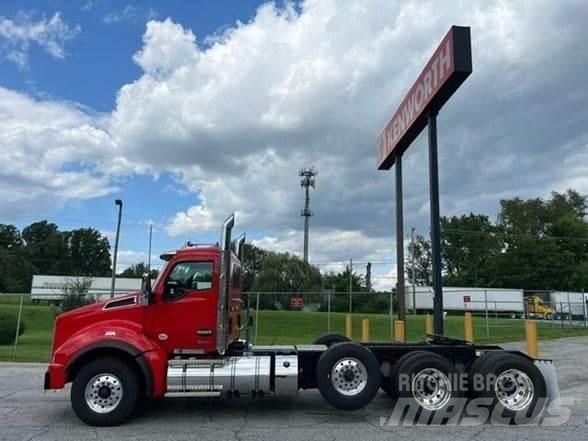 Kenworth T880 Prime Movers
