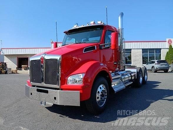 Kenworth T880 Prime Movers