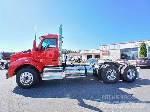 Kenworth T880 Prime Movers
