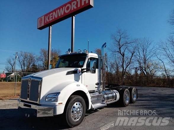 Kenworth T880 Prime Movers