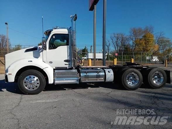 Kenworth T880 Prime Movers