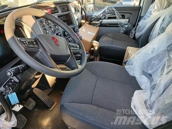 Kenworth T880 Prime Movers