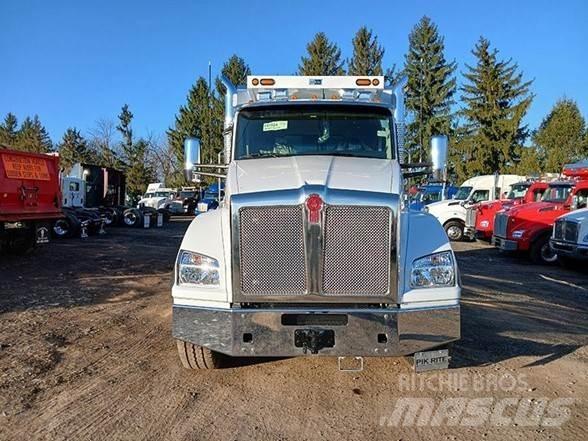 Kenworth T880 Tipper trucks