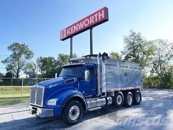 Kenworth T880 Tipper trucks