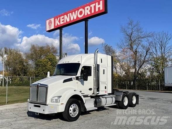 Kenworth T880 Prime Movers