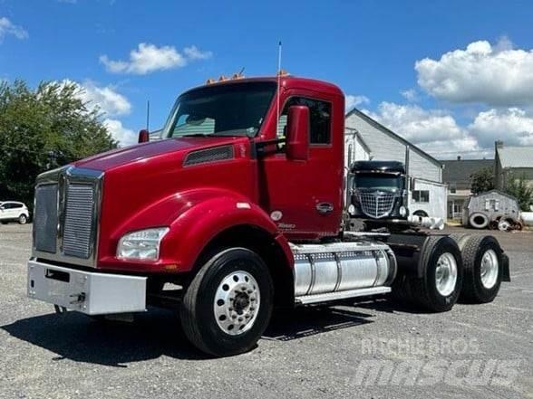 Kenworth T880 Prime Movers
