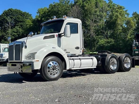 Kenworth T880 Prime Movers