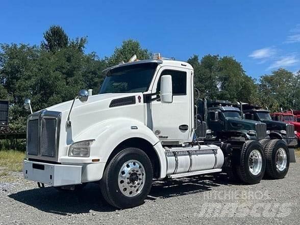 Kenworth T880 Prime Movers