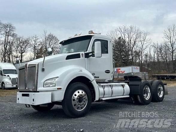 Kenworth T880 Prime Movers
