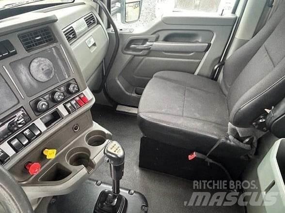 Kenworth T880 Prime Movers