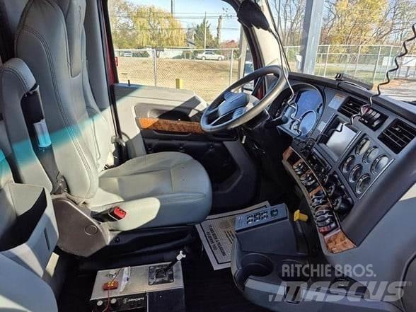 Kenworth T880 Tipper trucks