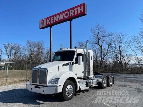 Kenworth T880 Prime Movers