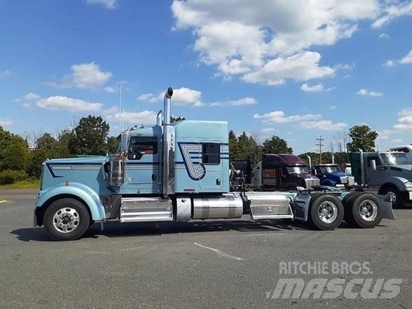 Kenworth W900 Prime Movers