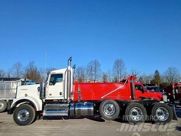 Kenworth W900B Prime Movers