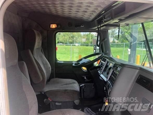 Kenworth W900B Prime Movers