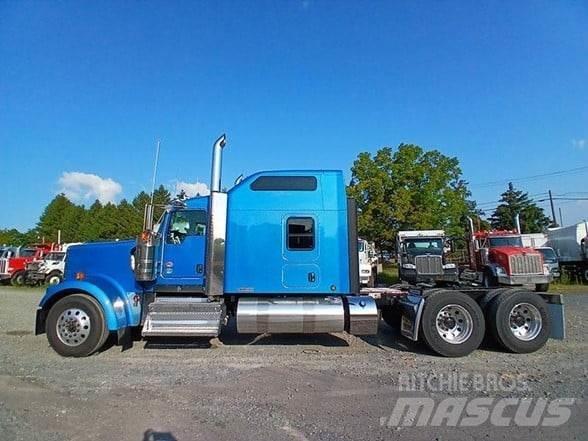 Kenworth W900L Prime Movers
