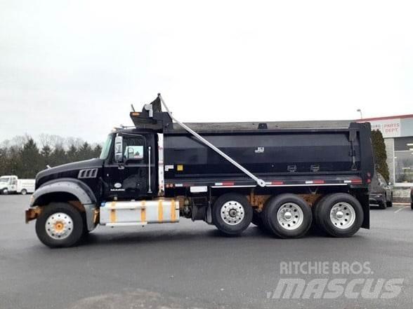 Mack GRANITE GU713 Tipper trucks