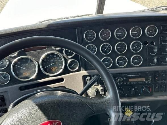Peterbilt 367 Prime Movers