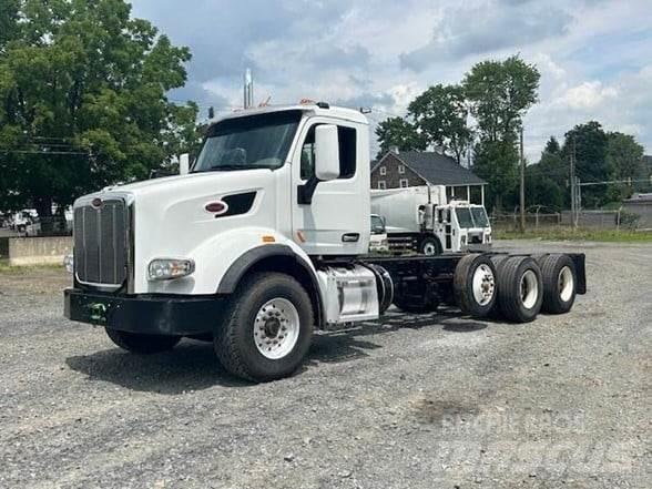 Peterbilt 567 Chassis Cab trucks