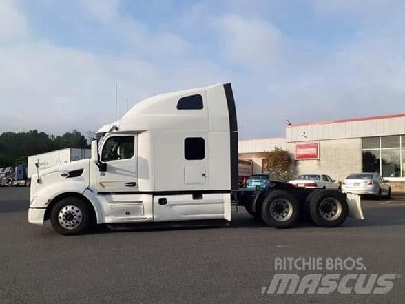Peterbilt 579 Prime Movers