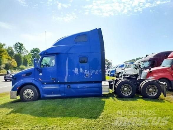 Peterbilt 579 Prime Movers