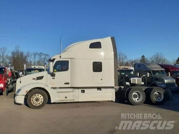 Peterbilt 579 Prime Movers