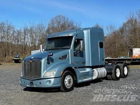 Peterbilt 579 Prime Movers