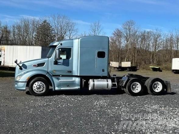 Peterbilt 579 Prime Movers
