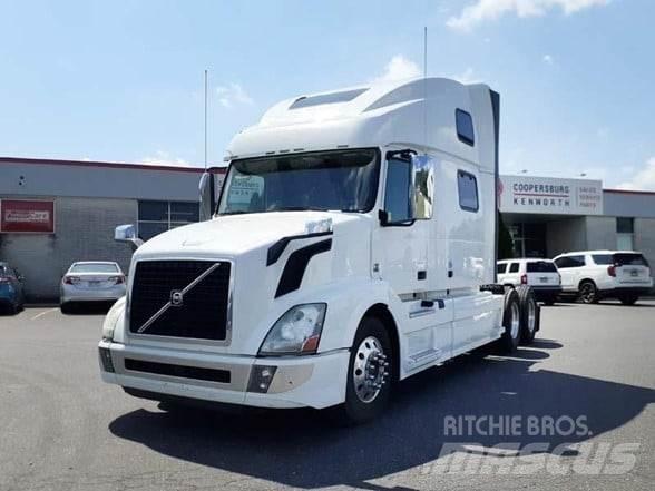 Volvo VNL64T780 Prime Movers
