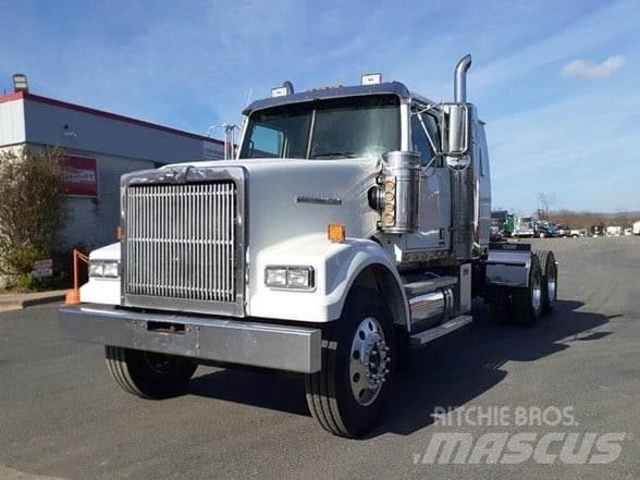 Western Star 4900 Prime Movers