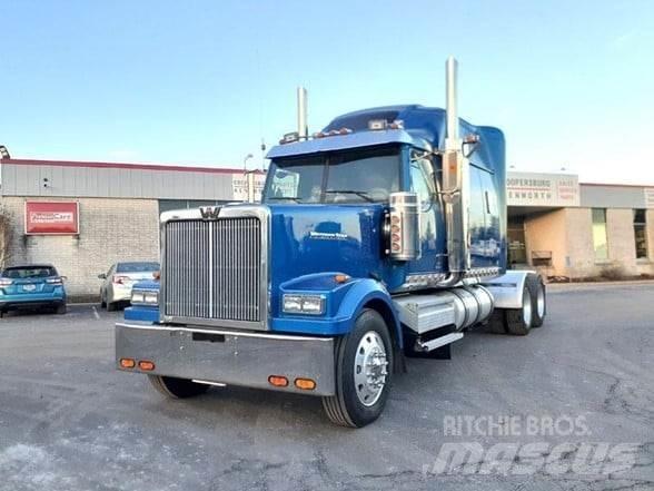 Western Star 4900 Prime Movers