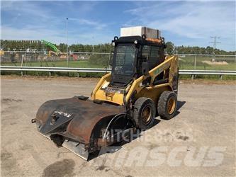 CAT 246 Skid steer loaders