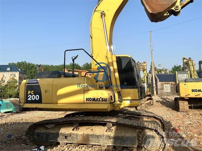 Komatsu PC200-8 Crawler excavators
