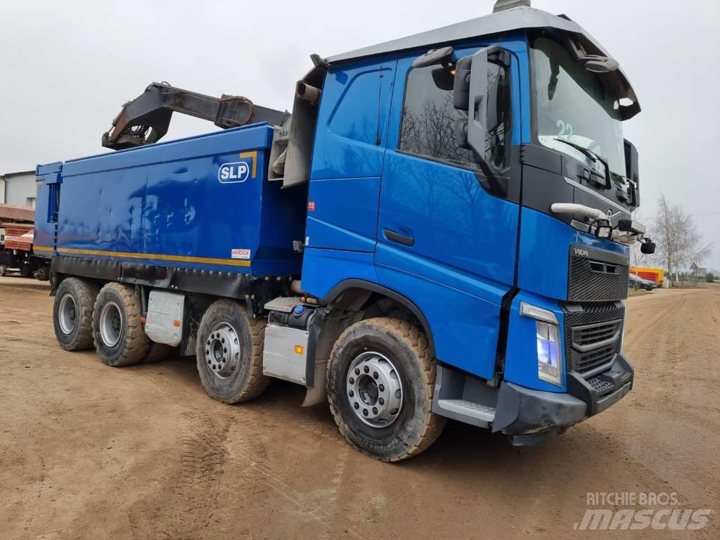 Volvo FH 540 Skip bin truck