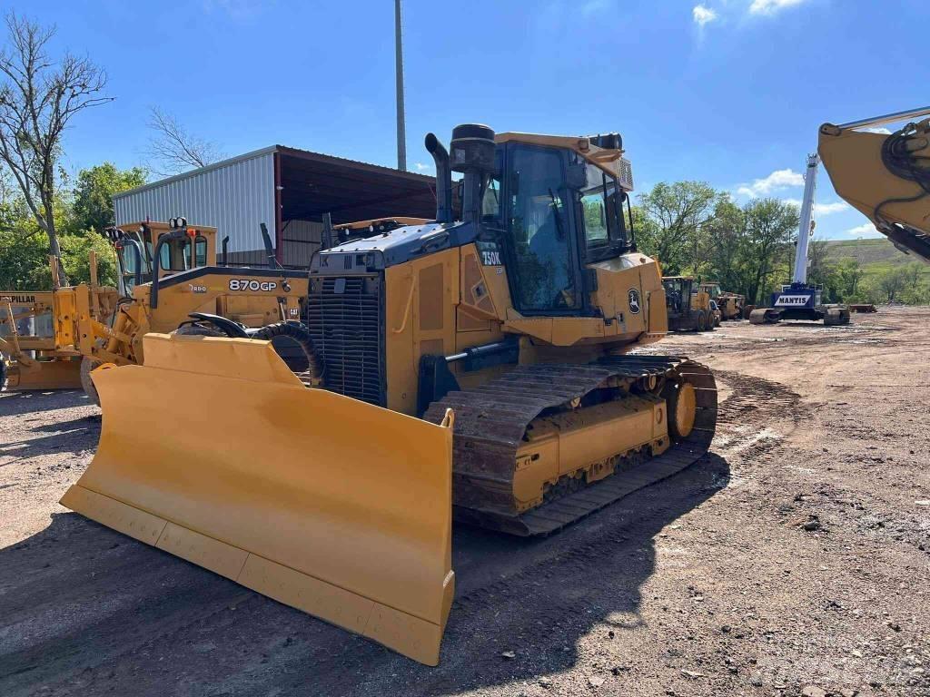 DEERE 750K LGP Crawler dozers