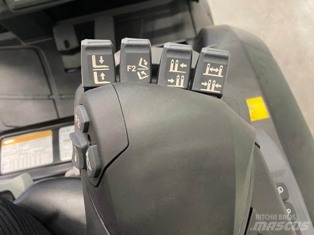 Mitsubishi FB20N2T Electric forklift trucks
