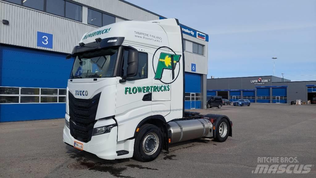 Iveco S-Way 460 LNG Prime Movers