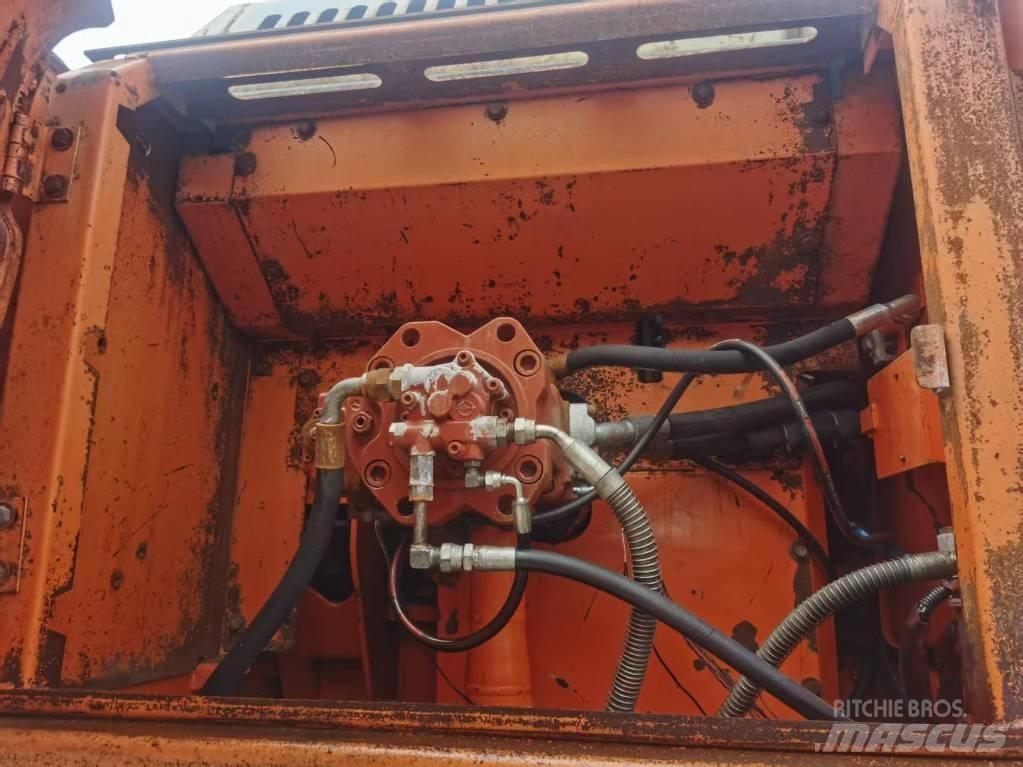 Doosan DX 300 LC Mini excavators  7t - 12t