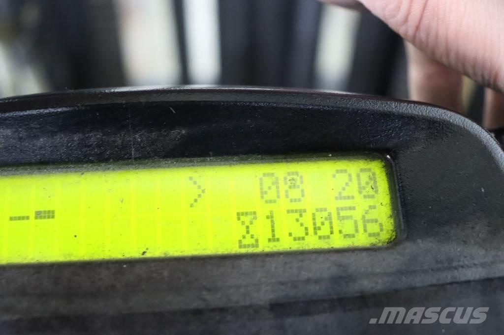 Hyster S3.0FT LPG trucks