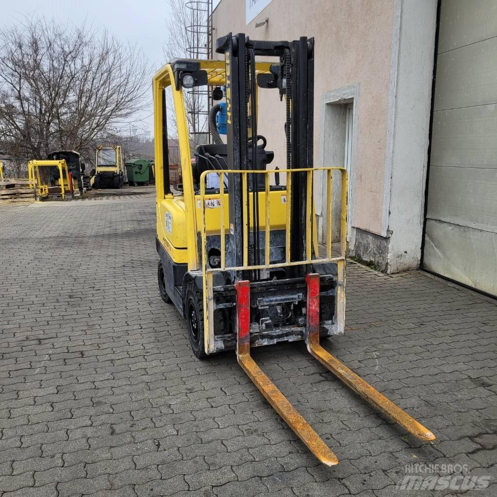 Hyster H 1.6 FT LPG trucks