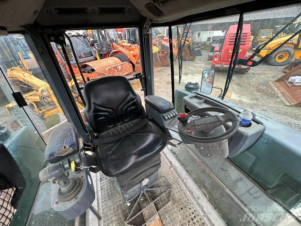 Hamm DV 70 VO Twin drum rollers