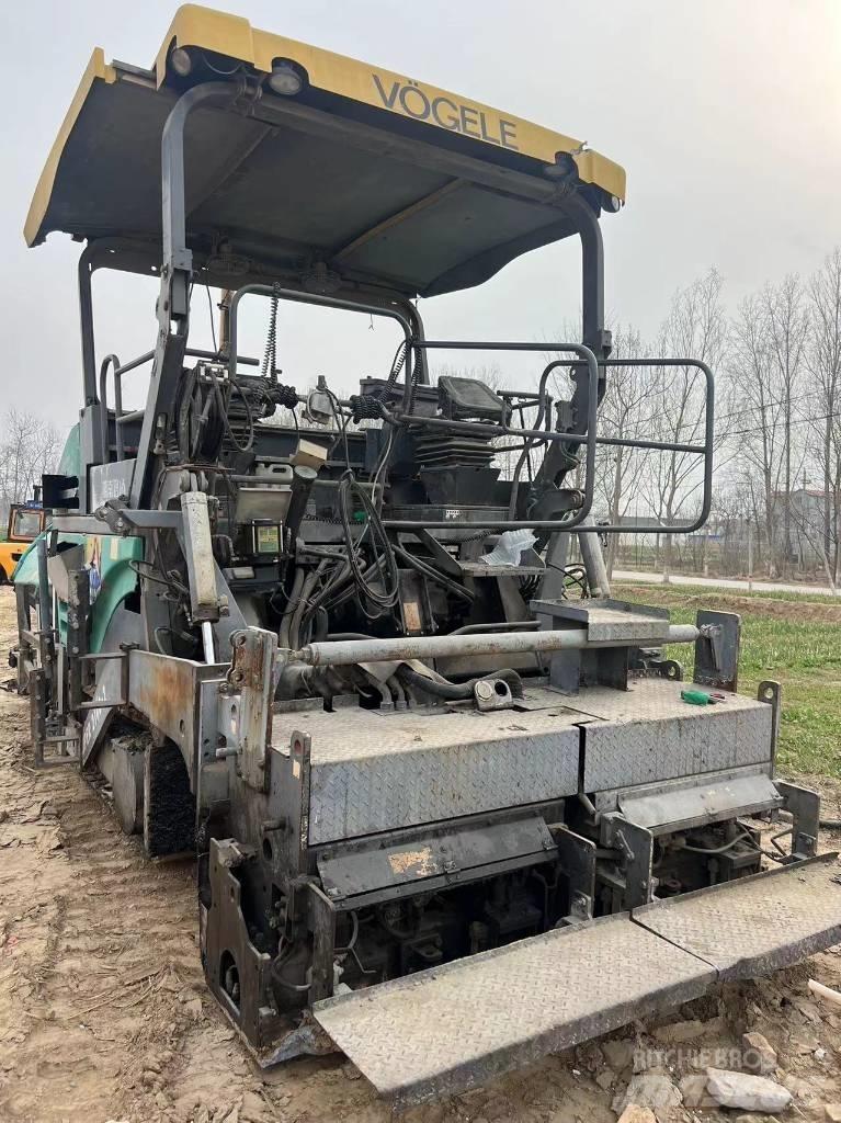 Vögele 2100-3l Asphalt pavers