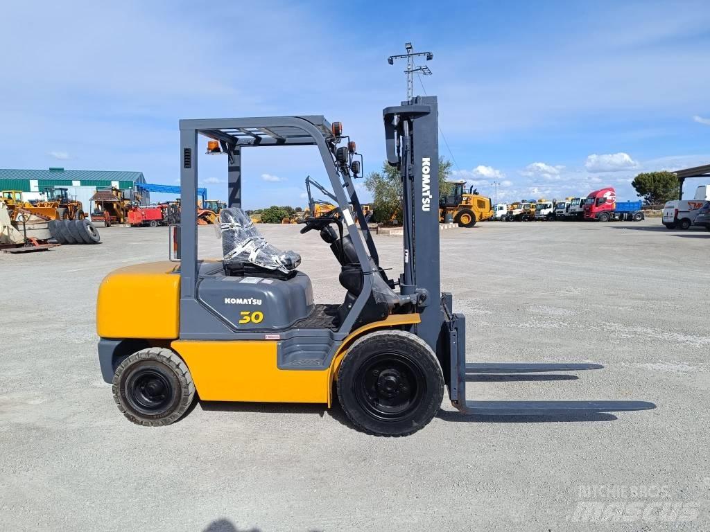 Komatsu FD30T-14 Other