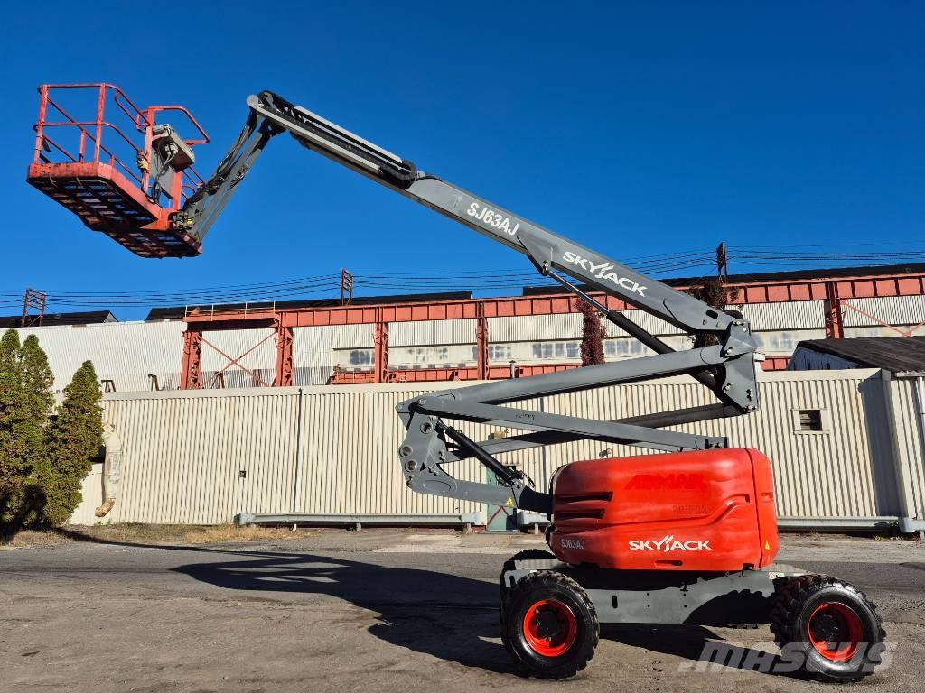 SkyJack SJ 63 AJ Articulated boom lifts