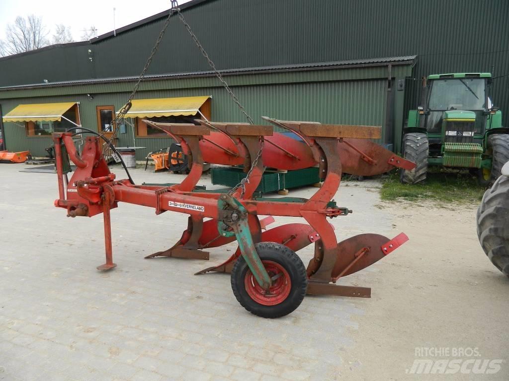 Kverneland 3 Reversible ploughs