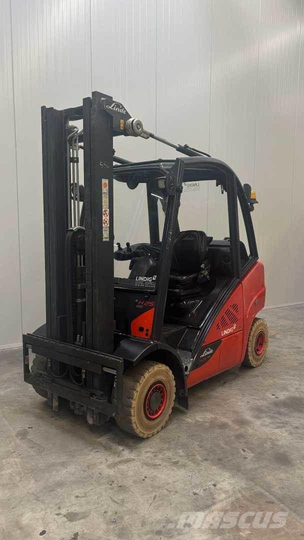 Linde H25T LPG trucks