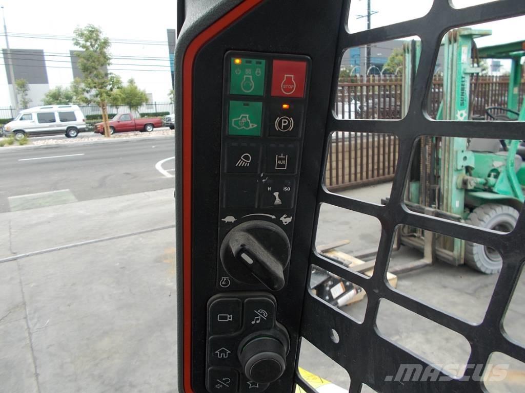 Bobcat S62 Skid steer loaders