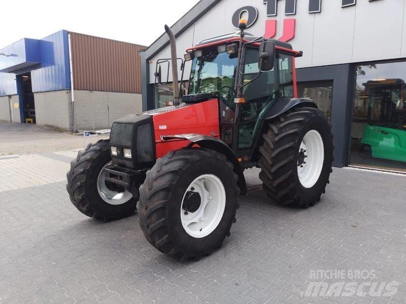 Valtra Valmet 900 Tractors