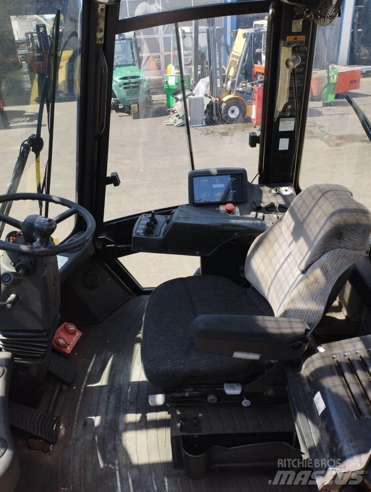 Hyster H9.00XM LPG trucks